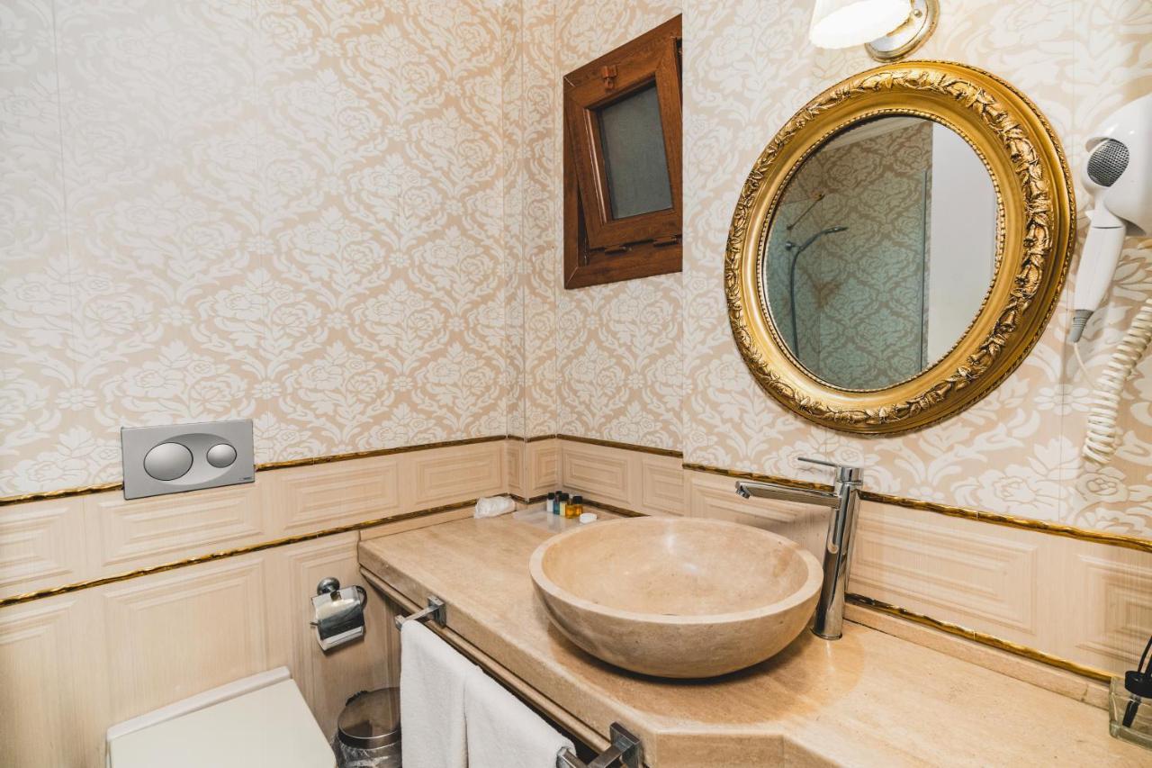 Hotel Fresia Istanbul Luaran gambar